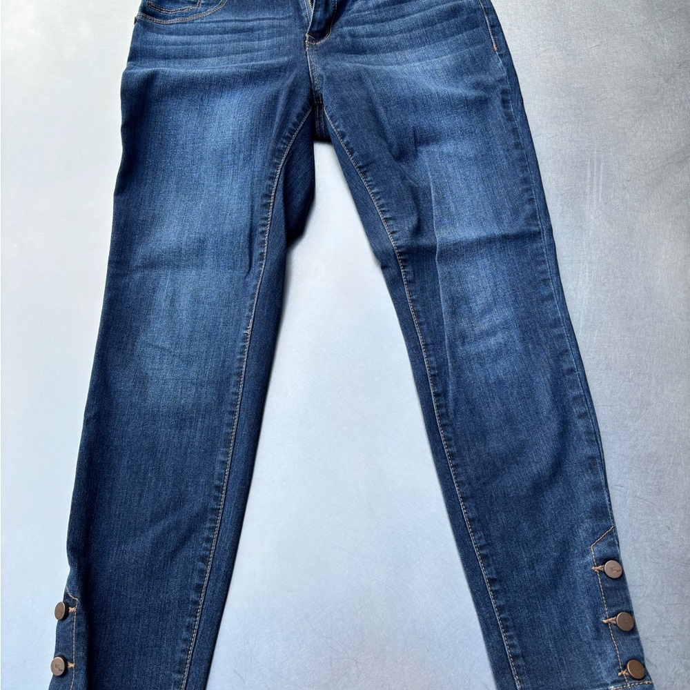 Women's 1822 Blue Jeans